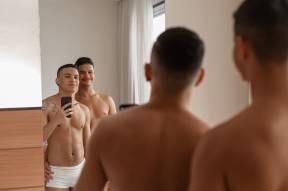 BEHIND THE SCENES: PICS WITH MY FRIEND