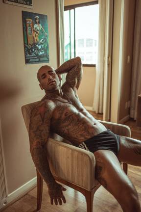 BEHIND THE SCENES: call the manager